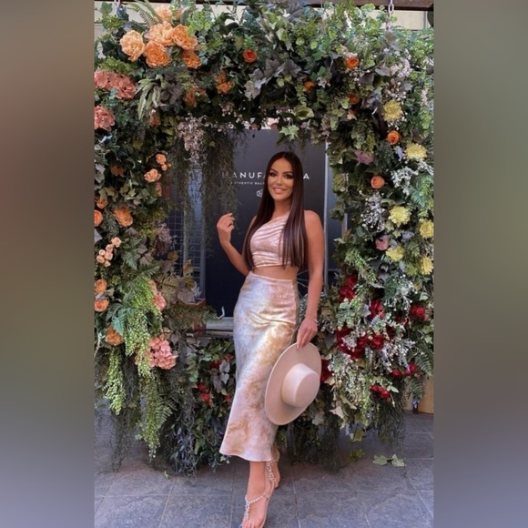 🆕 ZARA CUT OUT SATIN EFFECT PRINTED DRESS | 8028/435 - Picture 8 of 10